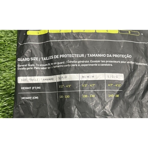 Nike Charge Youth Soccer Shin Guards Volt Black Color New in Package - Picture 6 of 9